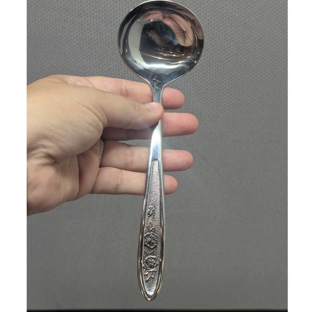 VTG Ekco Eterna Country Garden Stainless Gravy Ladle Rose Floral Pattern